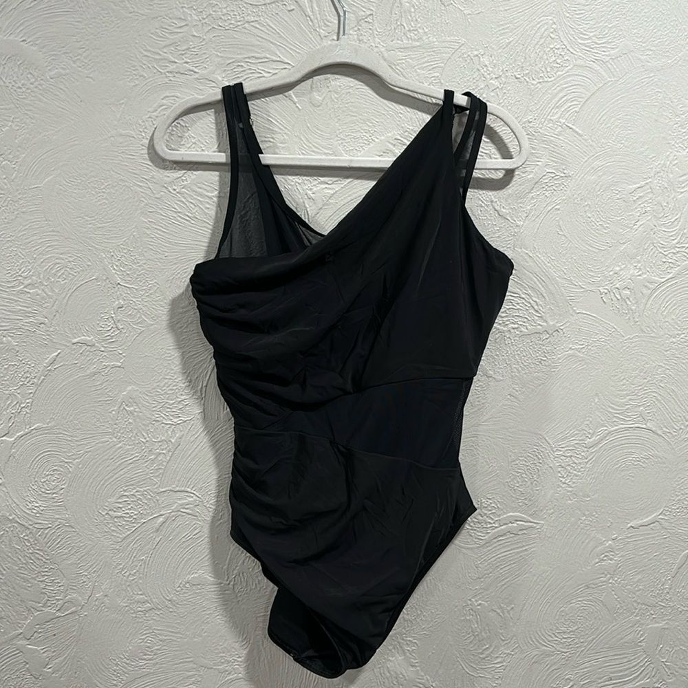 Miraclesuit Black Illusionist Azura Mesh Underwire One-Piece Slimming Swimsuit